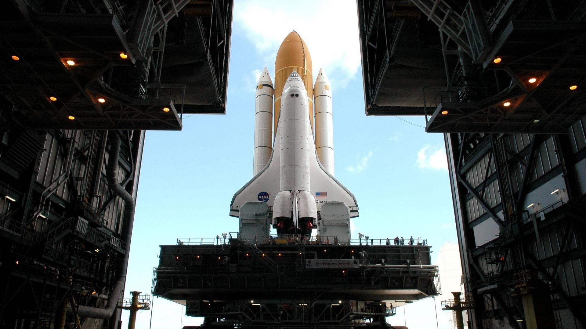 城市极限洞穴探秘,黑暗中挑战自我极限,城市极限运动